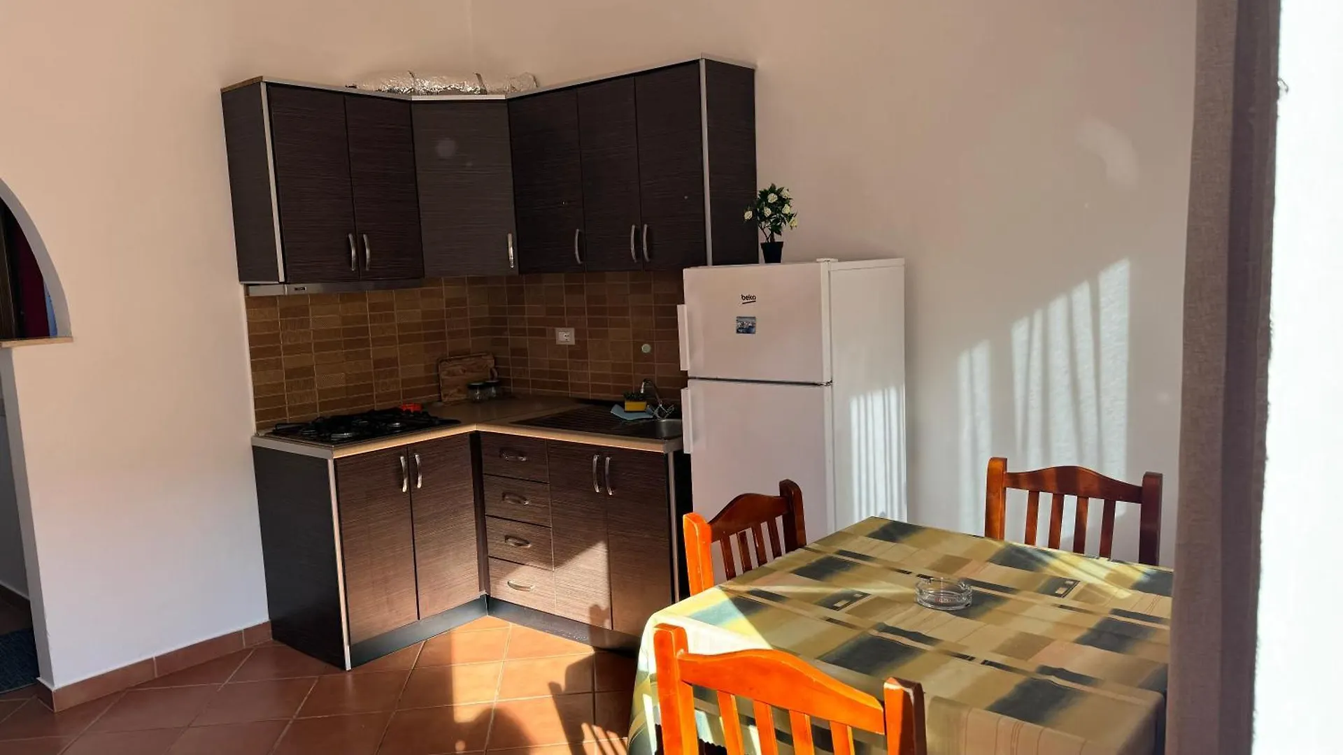 Amel'S Apartments Comfortable Family Stay Near Orikum Beach
