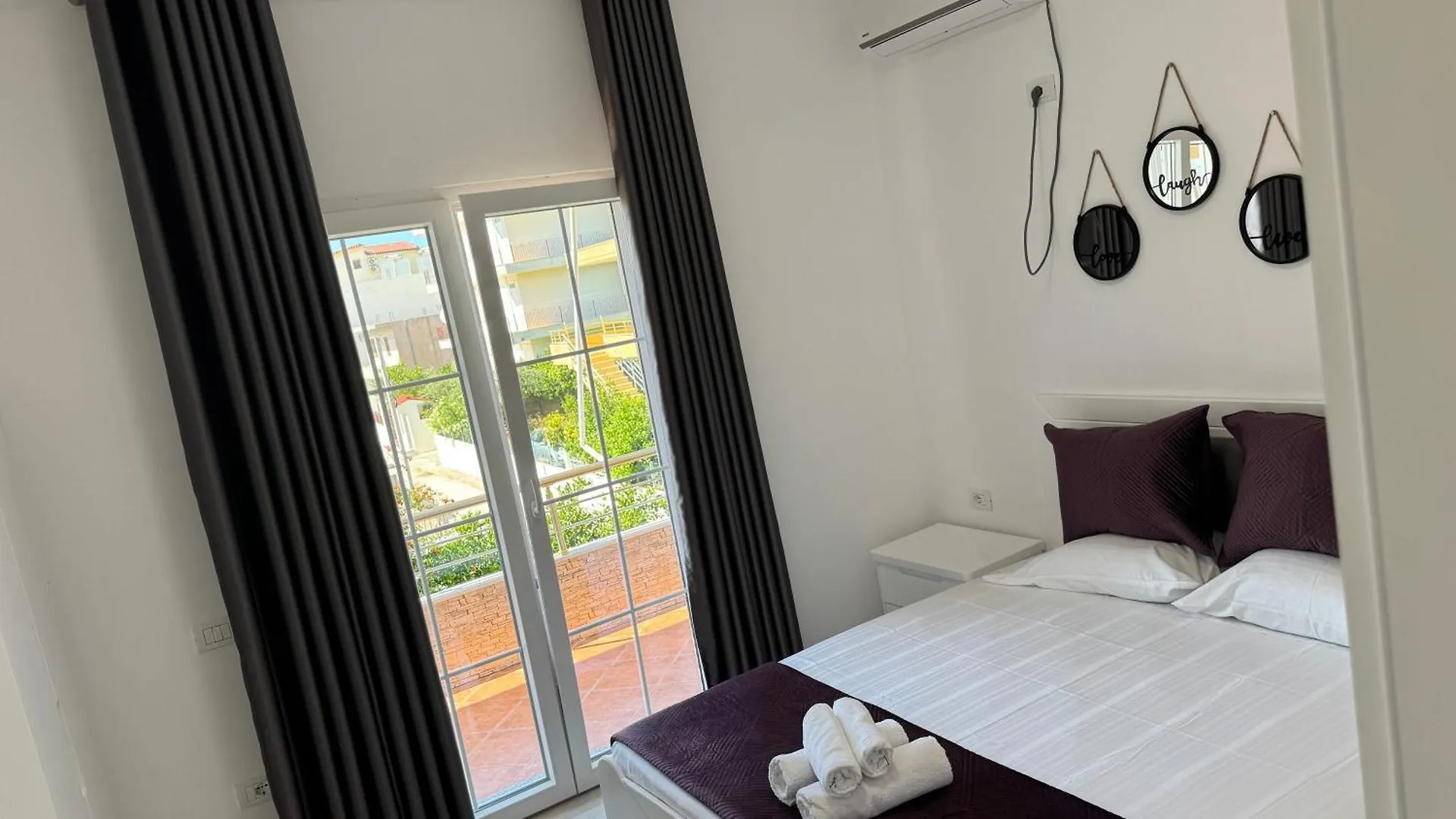 Amel'S Apartments Comfortable Family Stay Near Orikum Beach